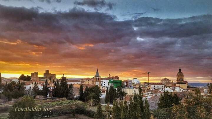 瓜迪克斯 La Casona De La Luz旅舍 外观 照片